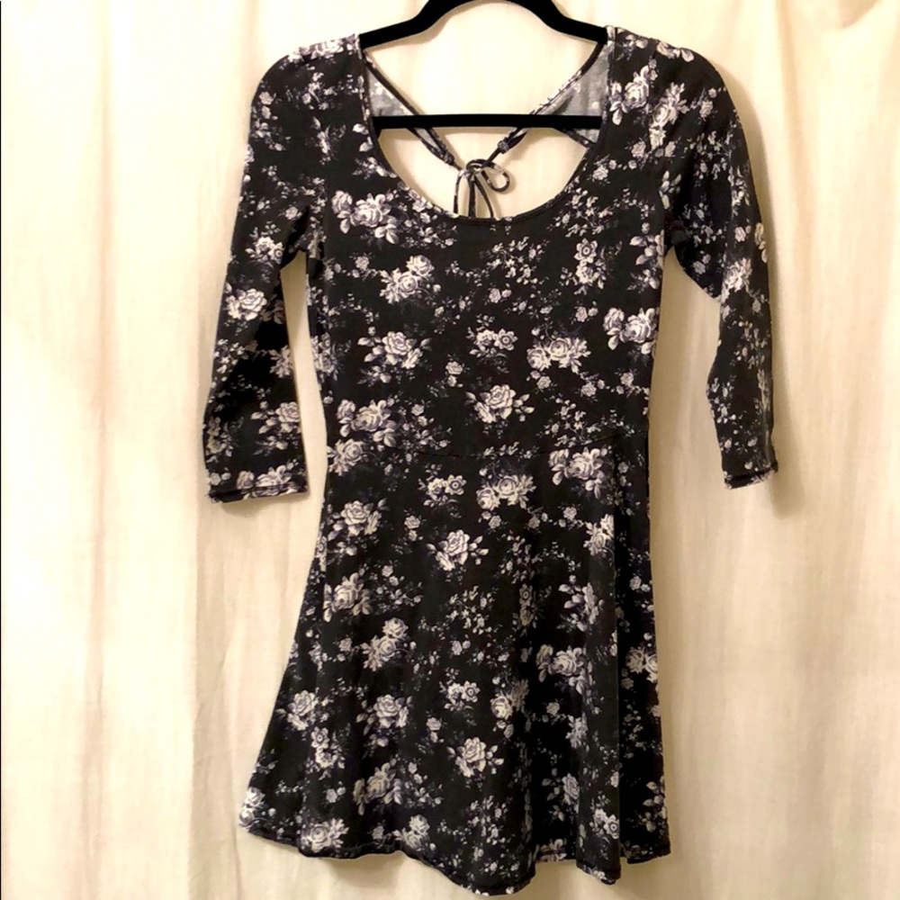 Women’s Dress